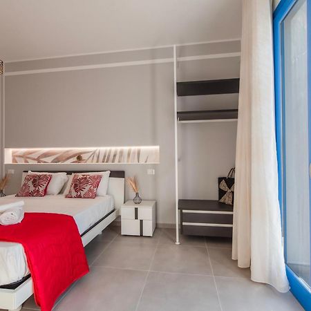 Bed And Breakfast Da Francesca Castelluzzo Esterno foto