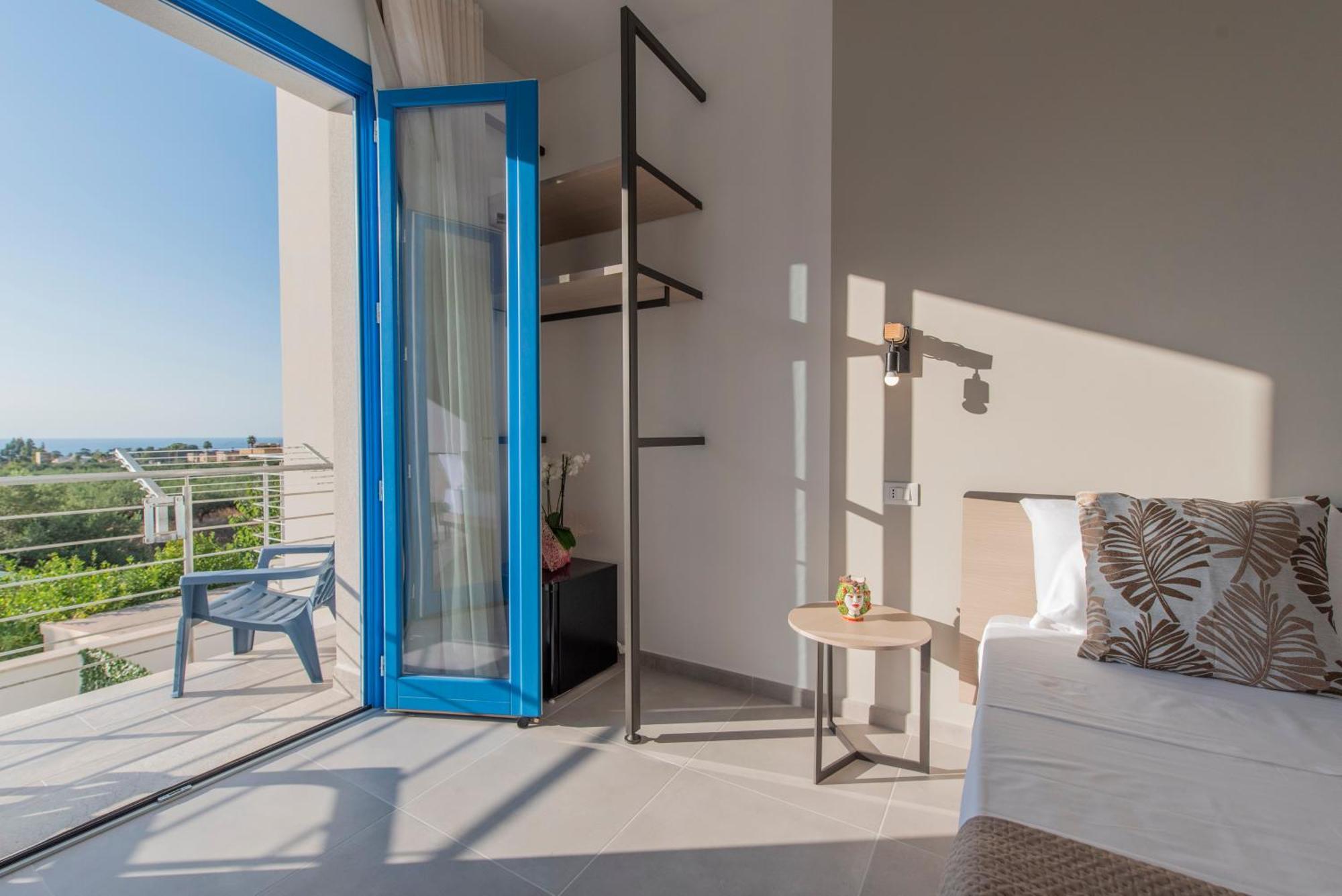 Bed And Breakfast Da Francesca Castelluzzo Esterno foto