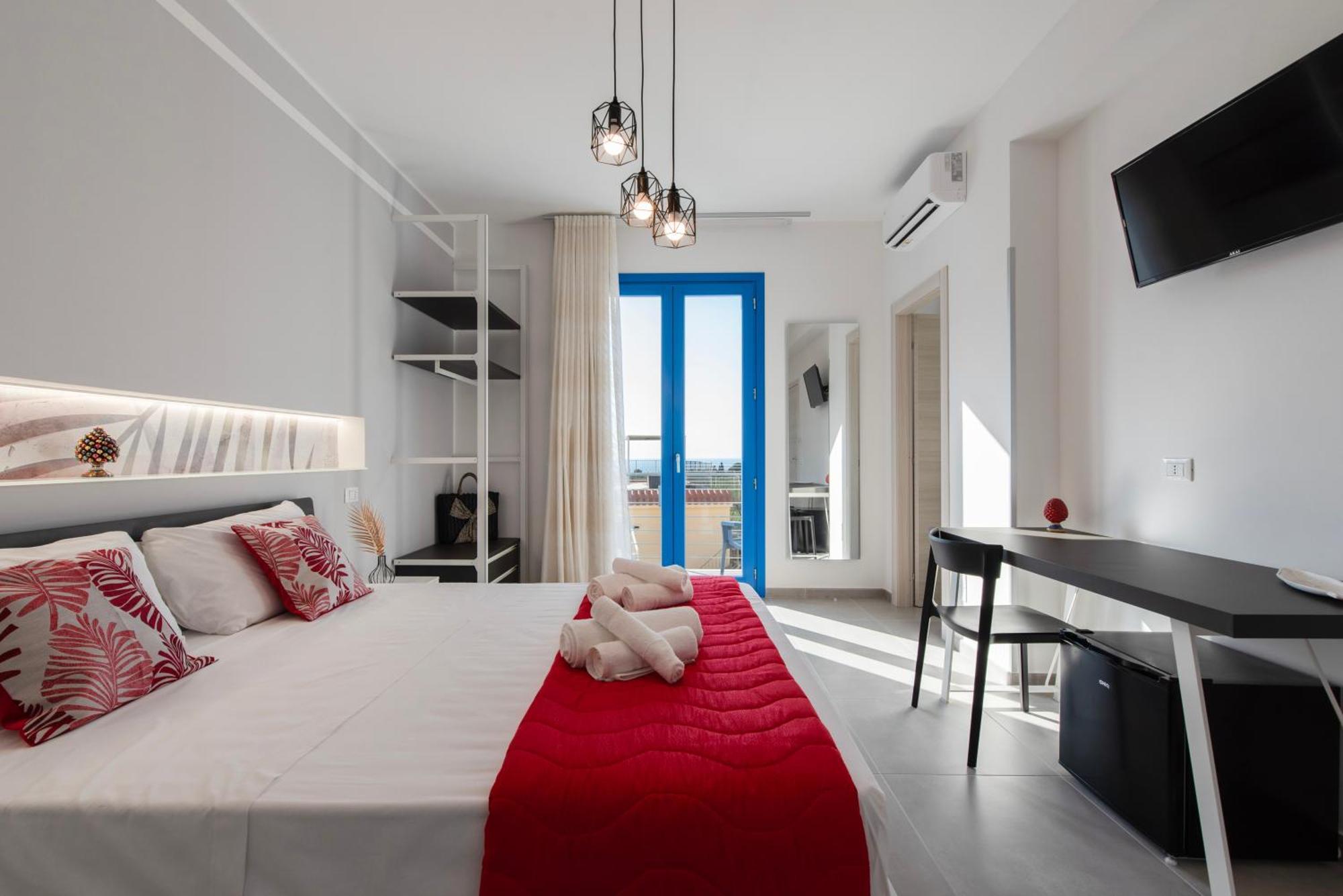 Bed And Breakfast Da Francesca Castelluzzo Esterno foto