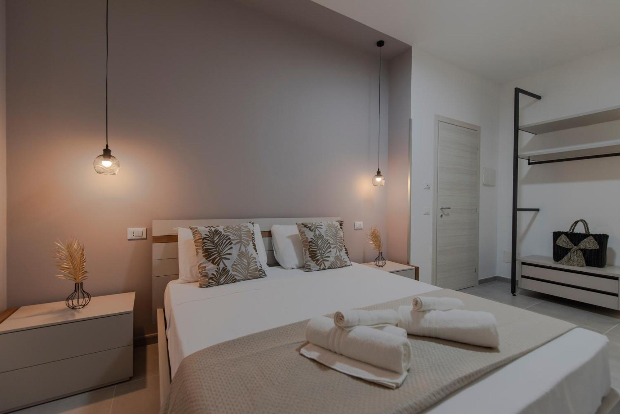 Bed And Breakfast Da Francesca Castelluzzo Esterno foto