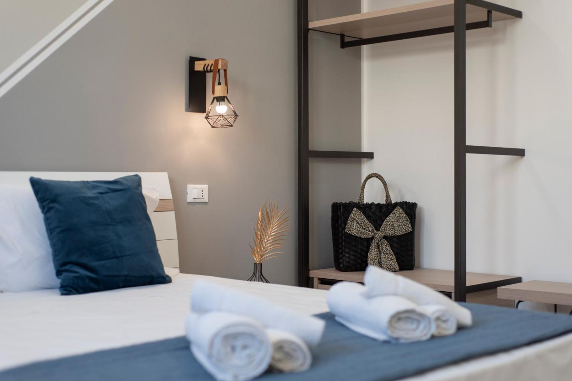 Bed And Breakfast Da Francesca Castelluzzo Esterno foto