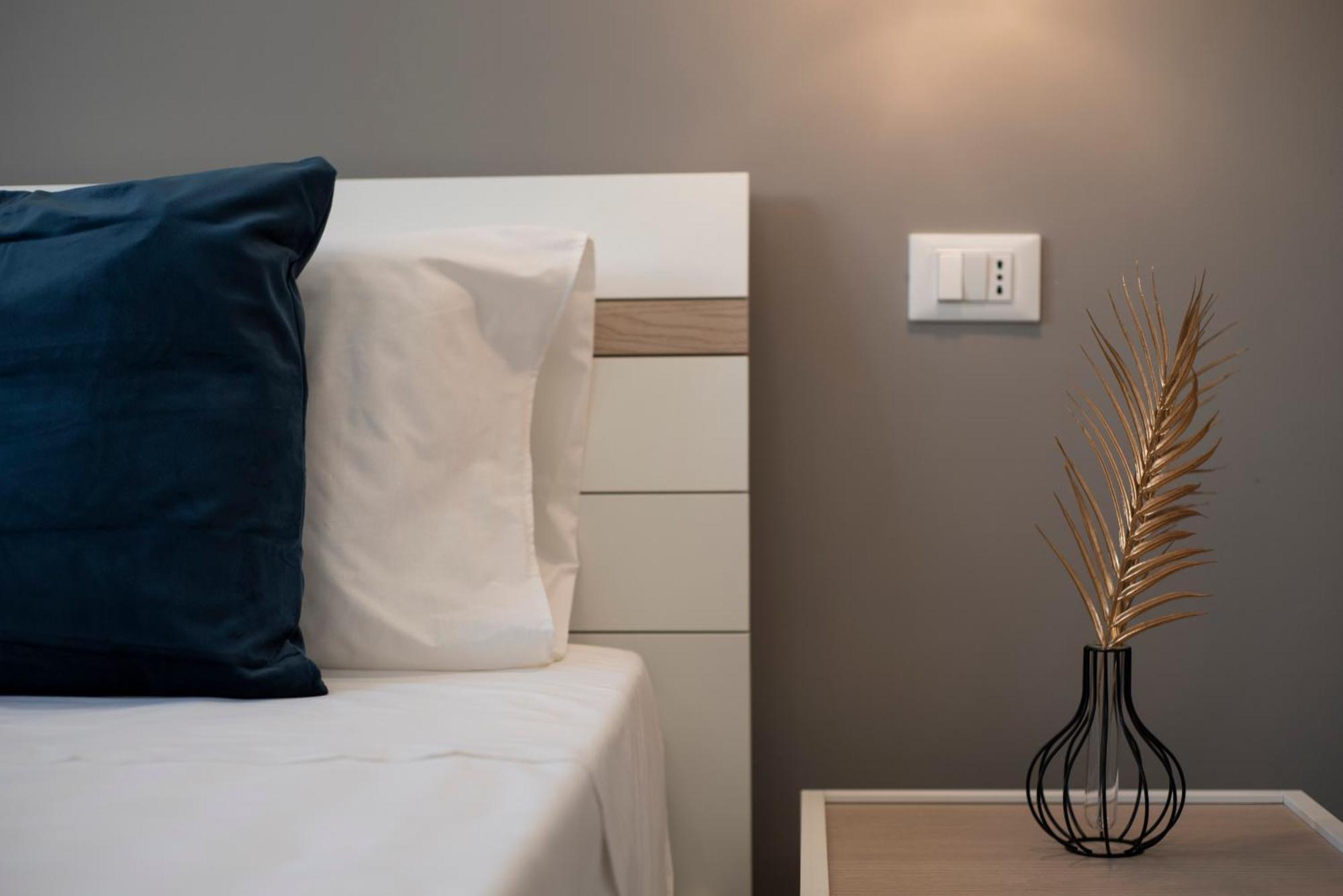 Bed And Breakfast Da Francesca Castelluzzo Esterno foto