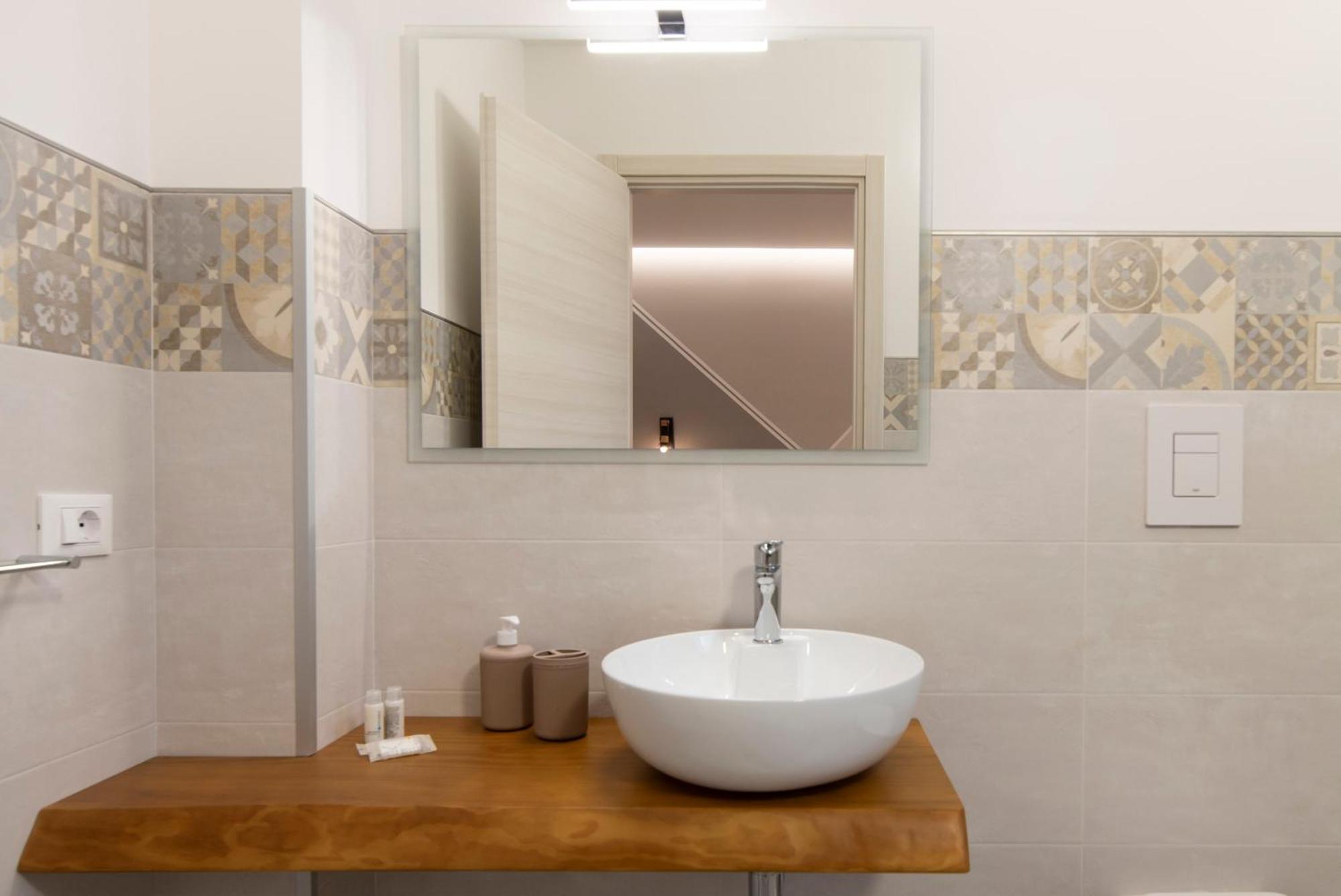 Bed And Breakfast Da Francesca Castelluzzo Esterno foto